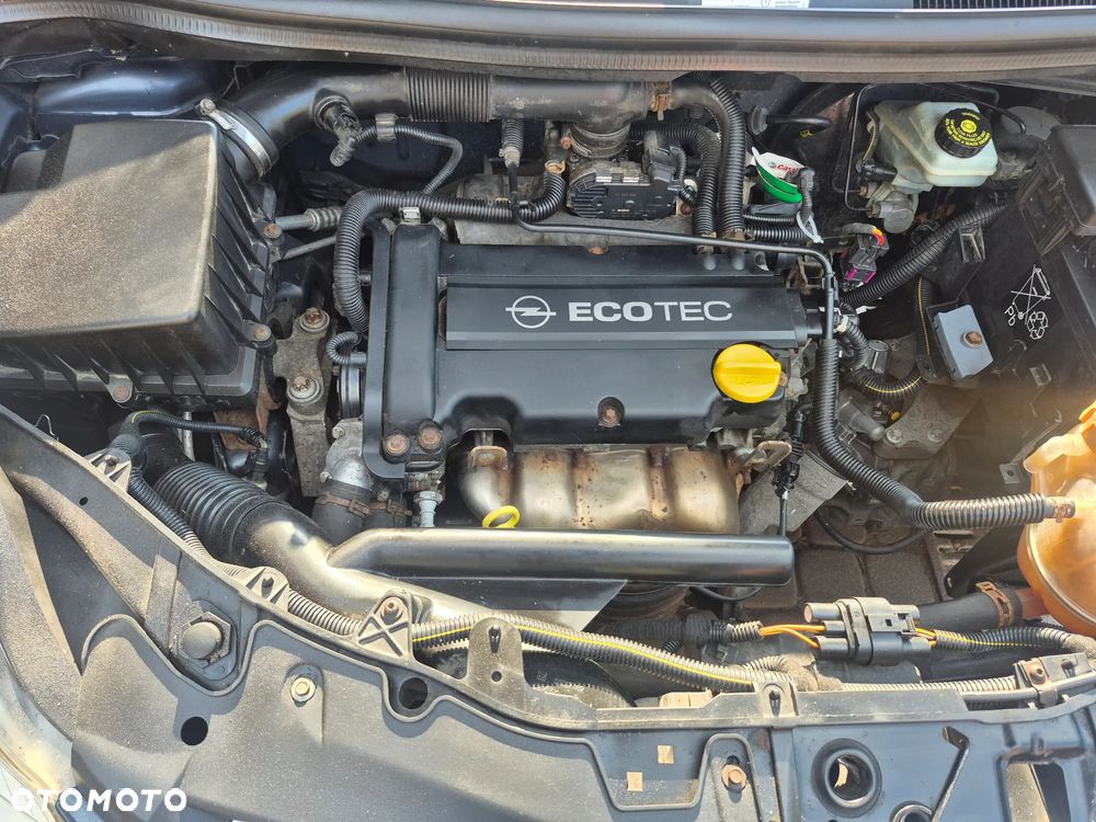Opel Corsa 1.2 16V Catch me - 2