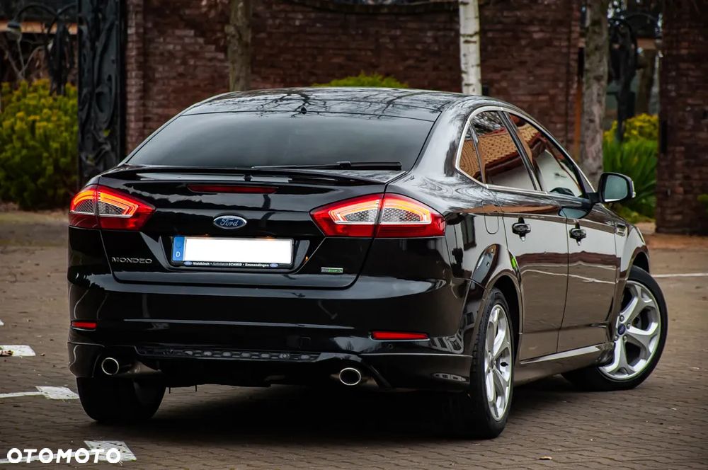 Ford Mondeo 2.0 EcoBoost Titanium S - 12
