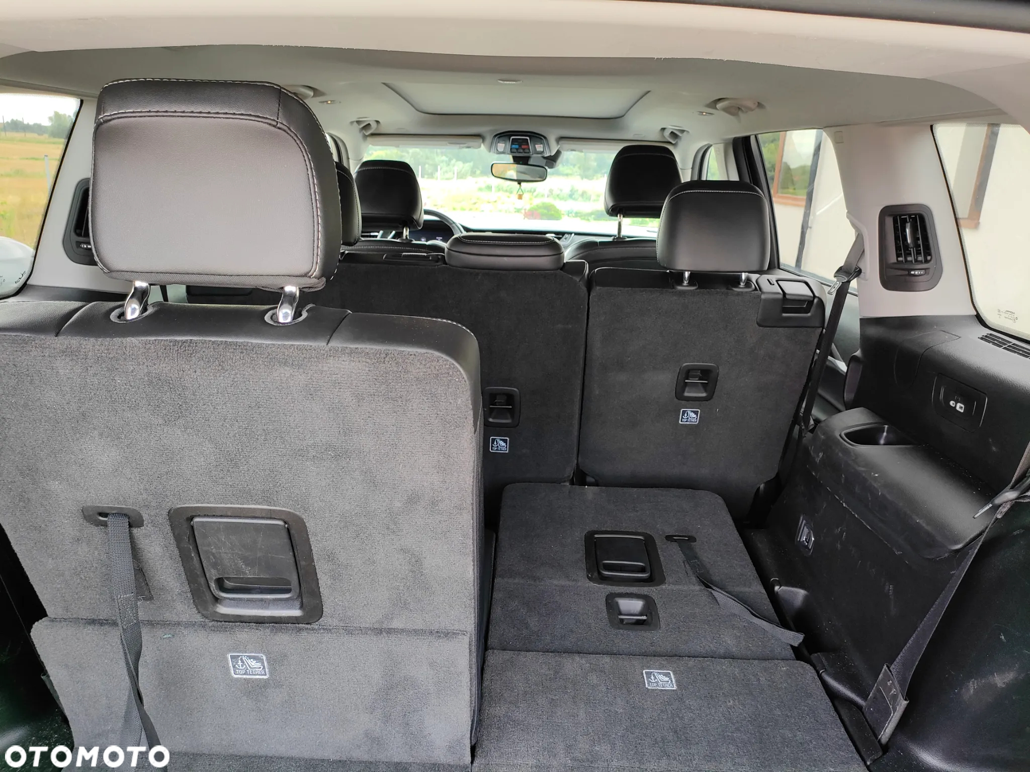Jeep Grand Cherokee - 17