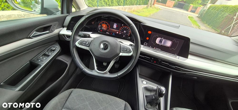 Volkswagen Golf - 5