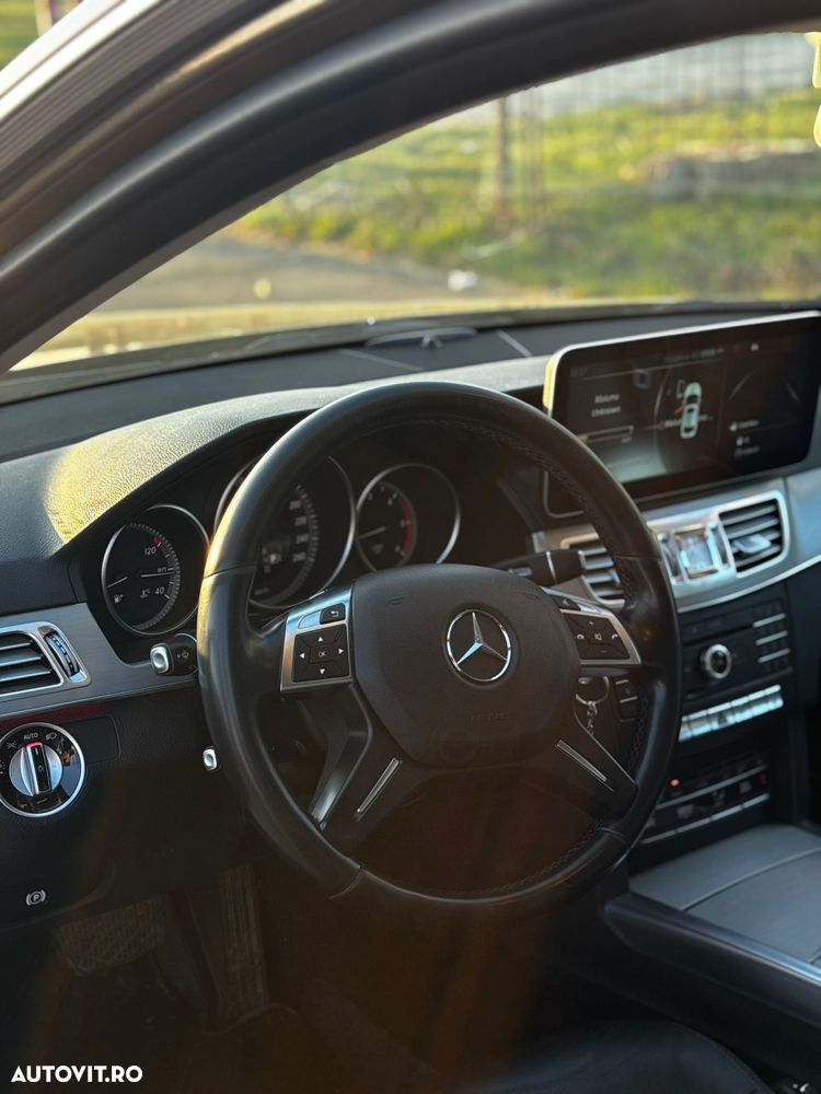 Mercedes-Benz E - 14