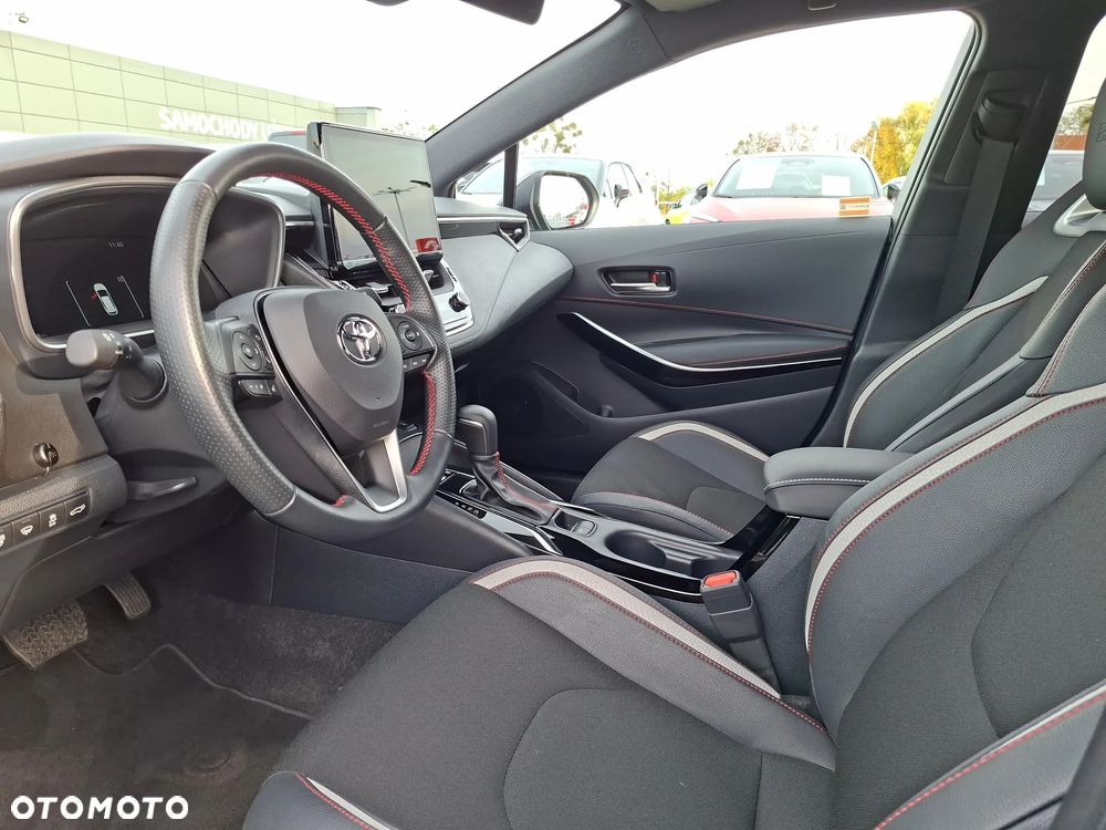 Toyota Corolla 2.0 Hybrid GR Sport Dynamic - 9