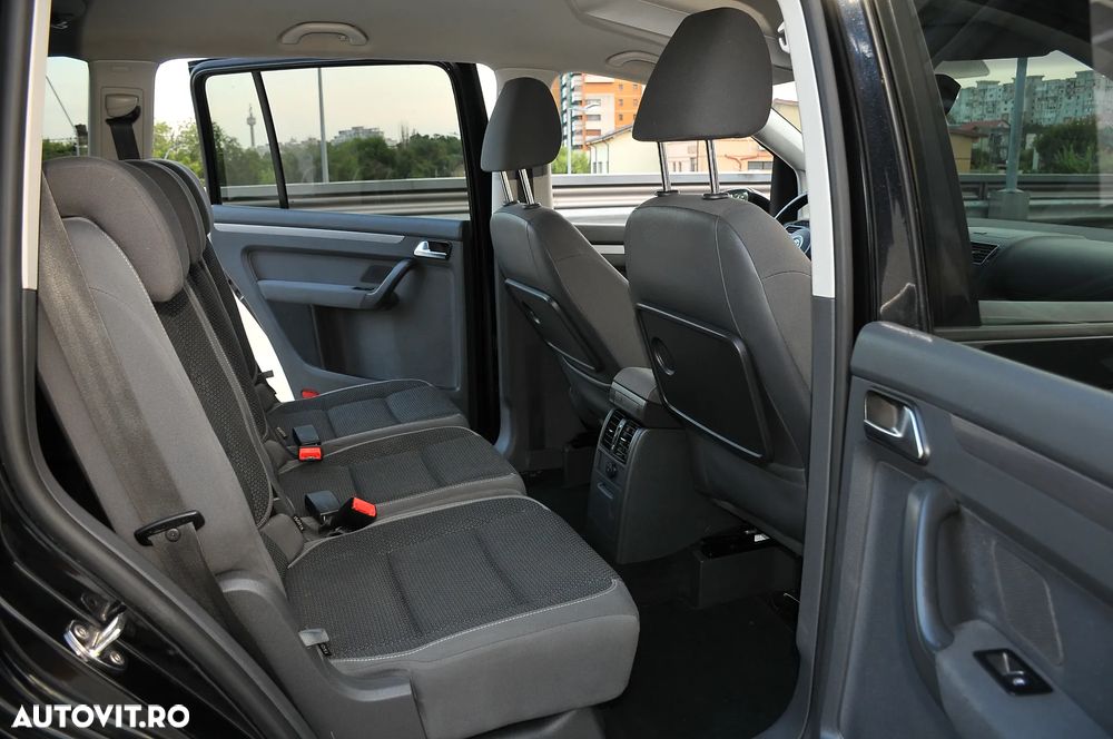 Volkswagen Touran 1.6 TDI DPF Highline - 5