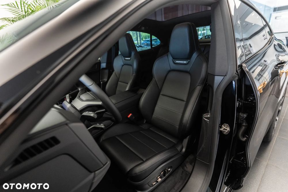 Porsche Cayenne - 10