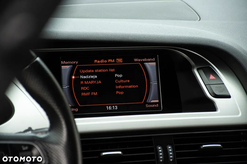 Audi A4 Avant 2.0 TDI DPF S line Sportpaket - 28