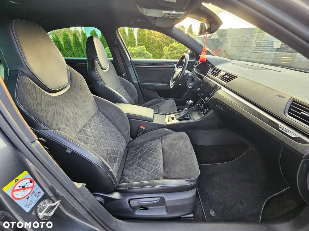 Skoda Superb 2.0 TSI Sportline DSG - 14