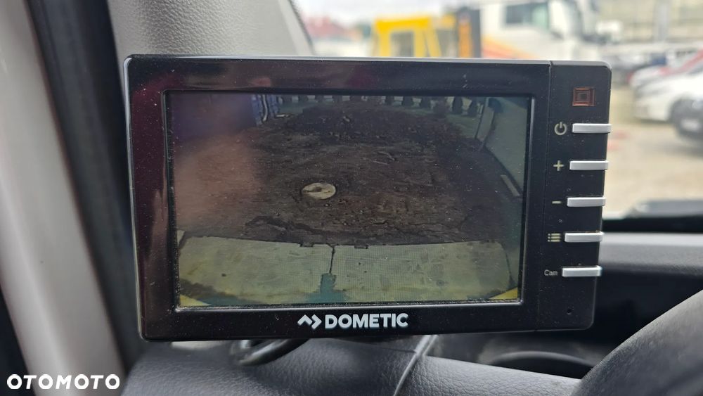 Mercedes-Benz SPRINTER - 22