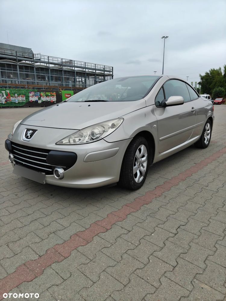 Peugeot 307 CC 2.0 Intense - 2