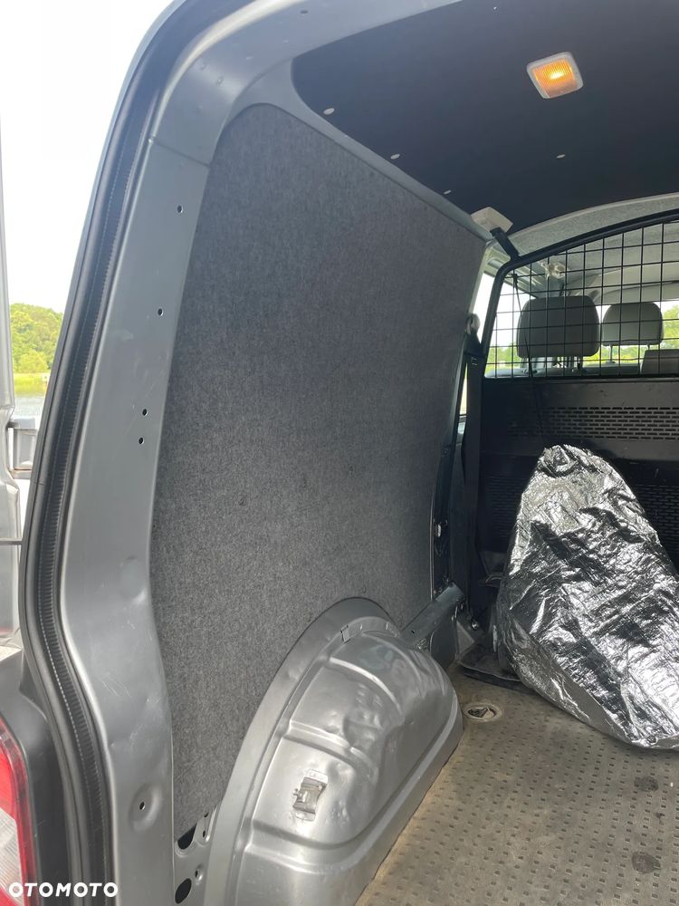 Volkswagen TRANSPORTER - 24