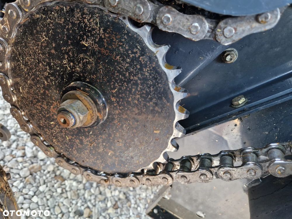 John Deere 570 - 32