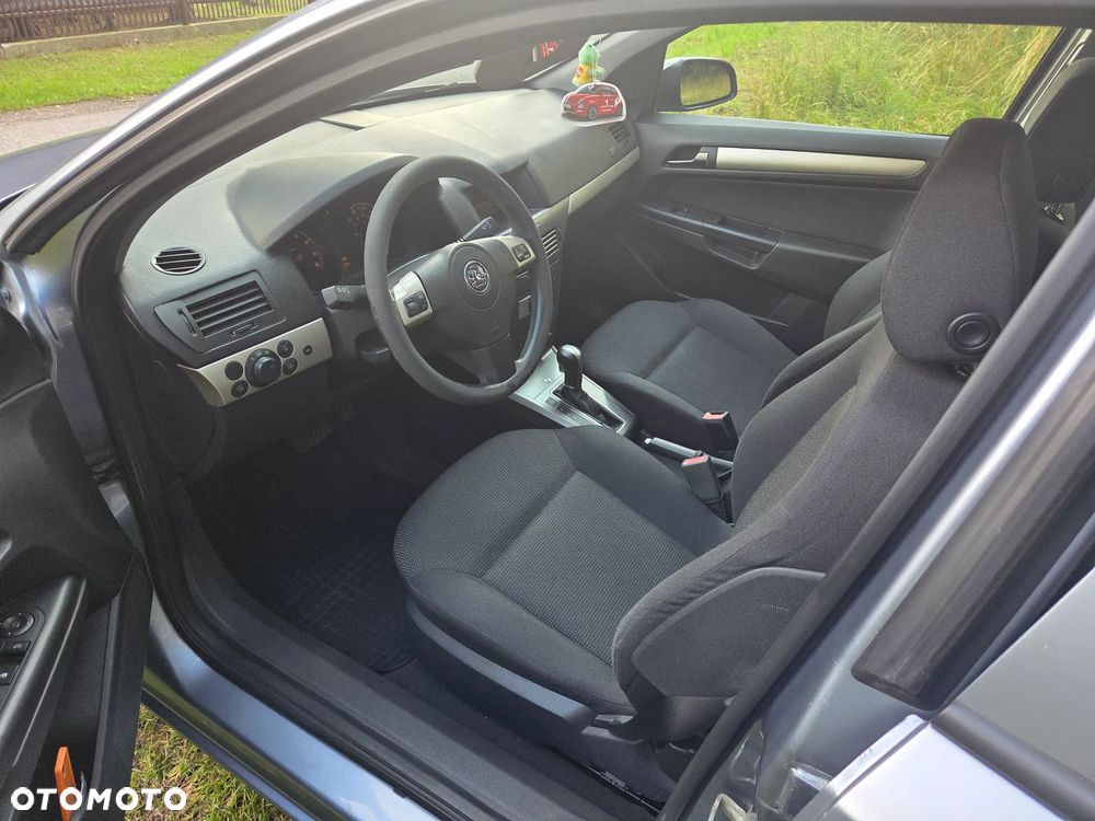 Opel Astra - 8