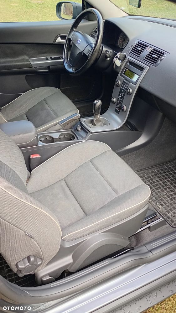 Volvo C30 1.6D - 21