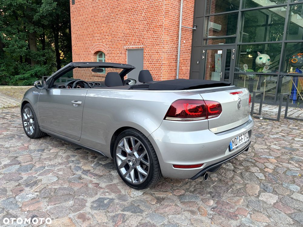 Volkswagen Golf Cabrio - 2