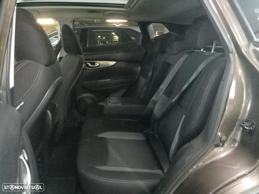 Nissan Qashqai 1.5 dCi N-Connecta - 3