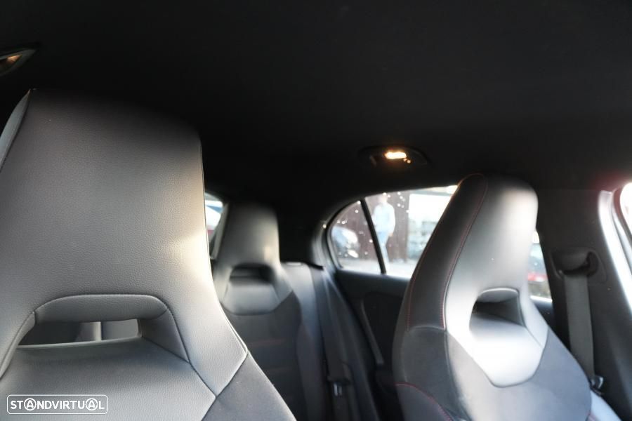 Mercedes-Benz A 180 - 20