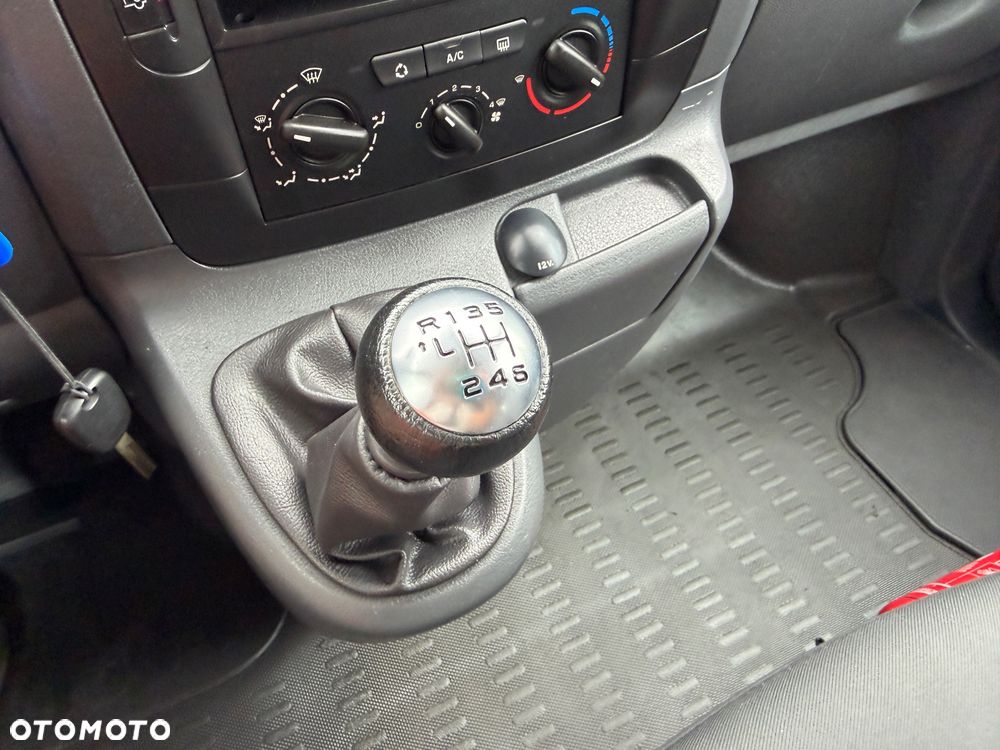 Peugeot Expert - 23
