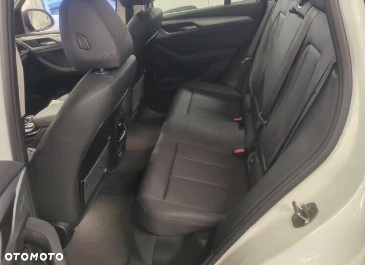BMW X3 - 8