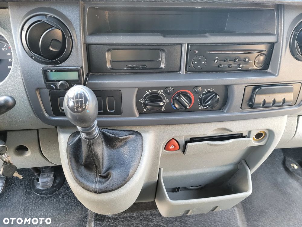 Renault Master - 27