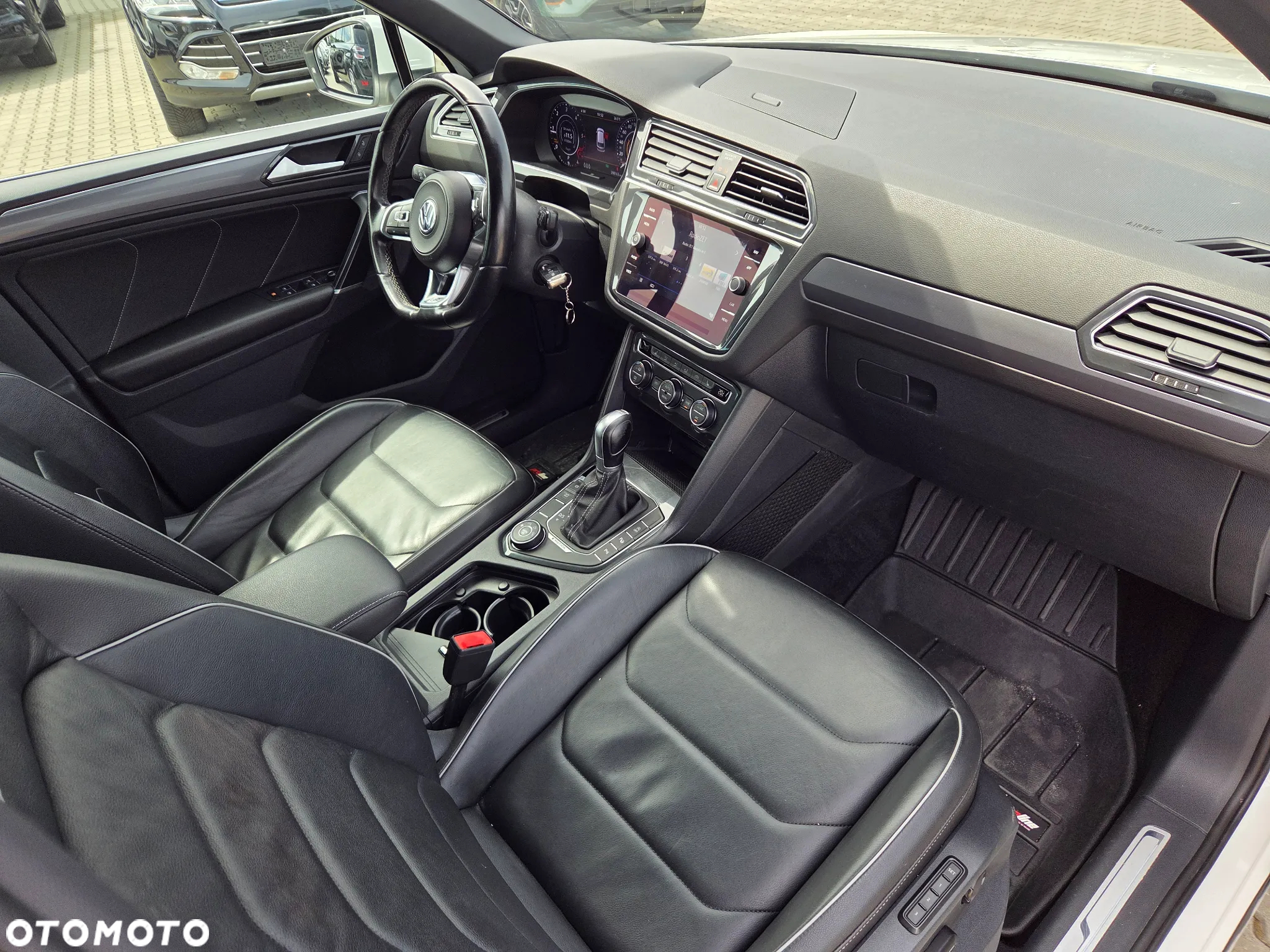 Volkswagen Tiguan 2.0 TDI SCR 4Mot Highline DSG - 10