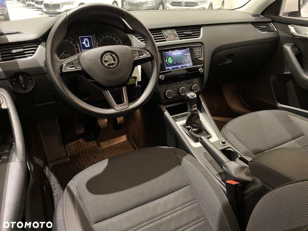 Skoda Octavia 1.6 TDI Ambition - 14