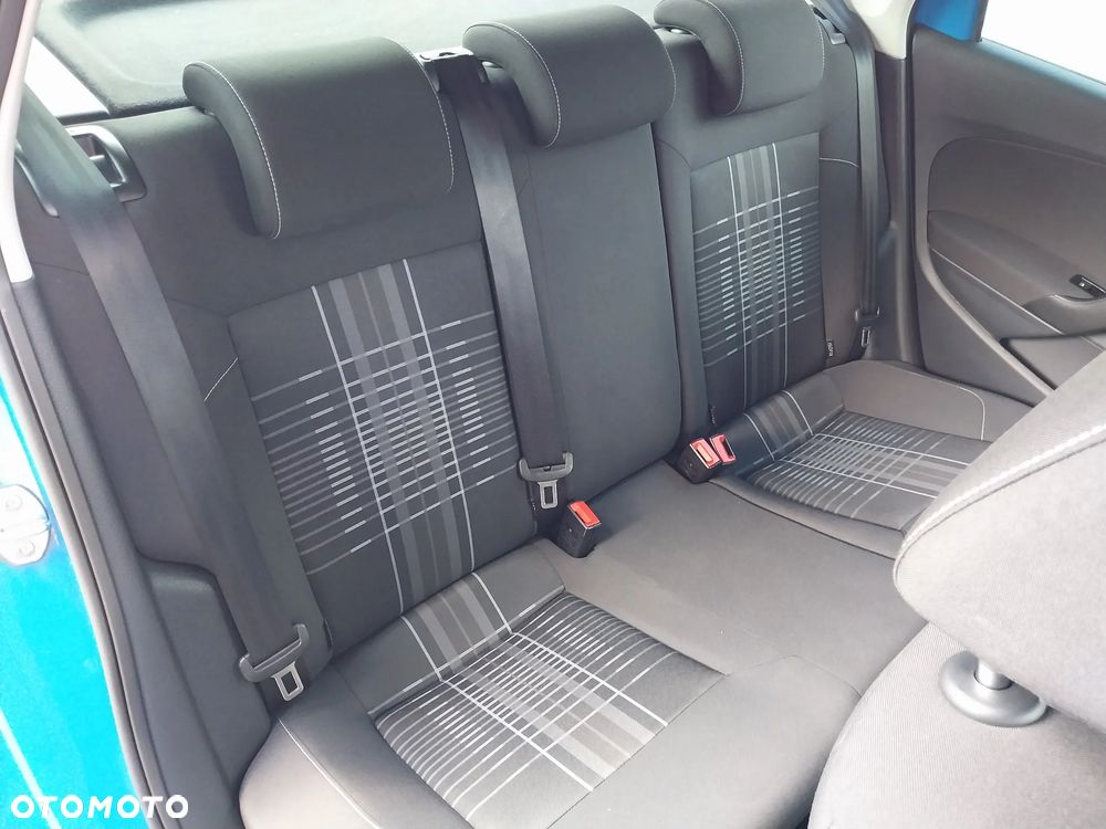 Volkswagen Polo 1.2 TSI Blue Motion Technology Lounge - 8