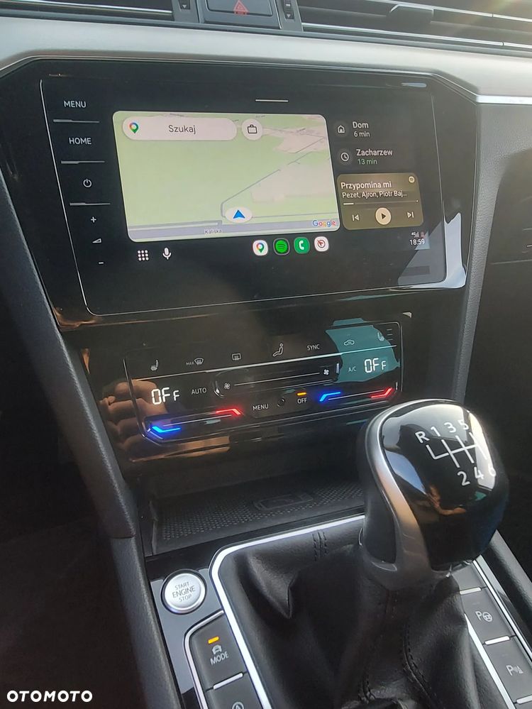 Volkswagen Passat 2.0 TDI EVO Elegance - 16
