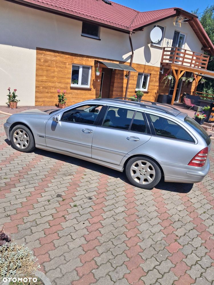 Mercedes-Benz Klasa C - 2
