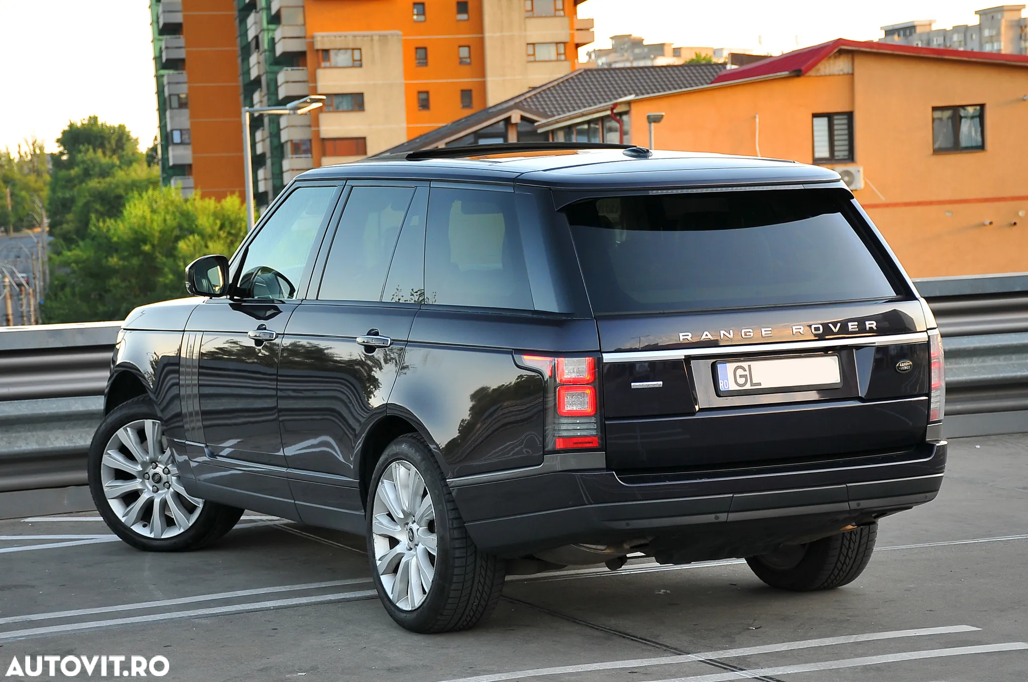 Land Rover Range Rover LWB 5.0 I S/C Autobiography - 14