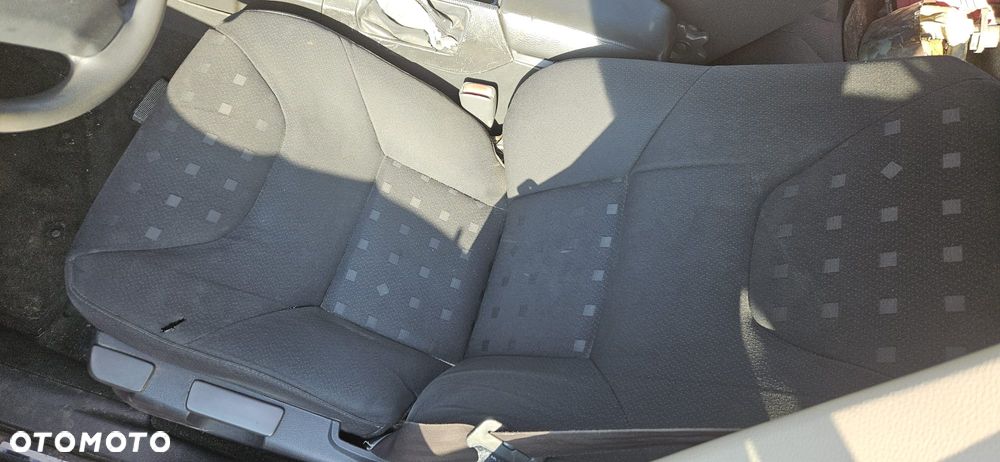 VOLVO S60 I 2.4 B5244S2 00 - 04 - RADIO RADIOODTWARZACZ - 18
