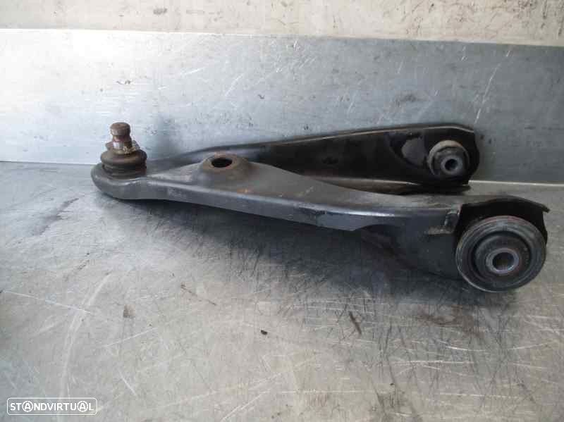 BRAÇO SUSPENSÃO INFERIOR FRONTAL ESQUERDO DACIA SANDERO 2008 -545011362R - 4