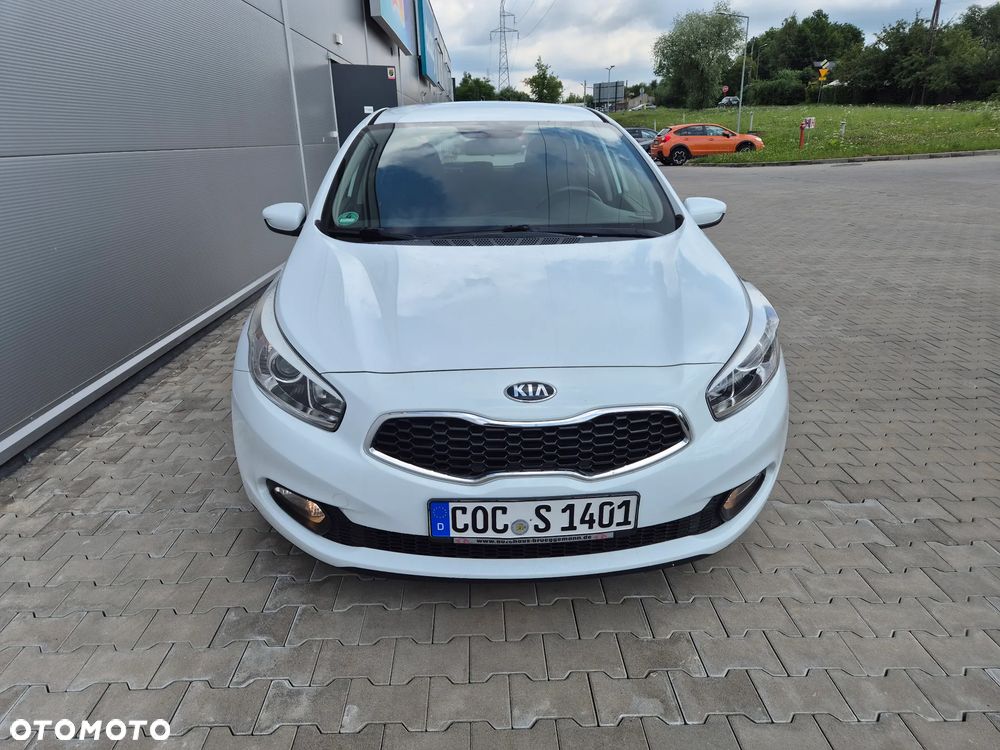 Kia Ceed 1.4 L - 4