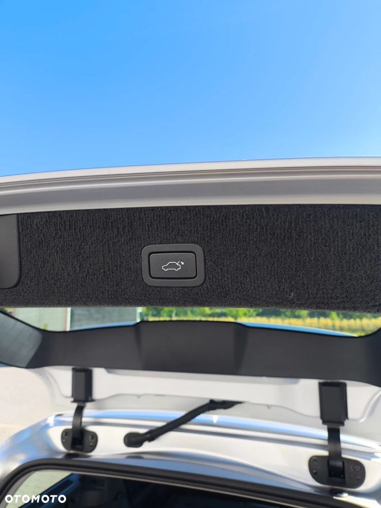 Volvo V70 D3 Drive-E Momentum - 16