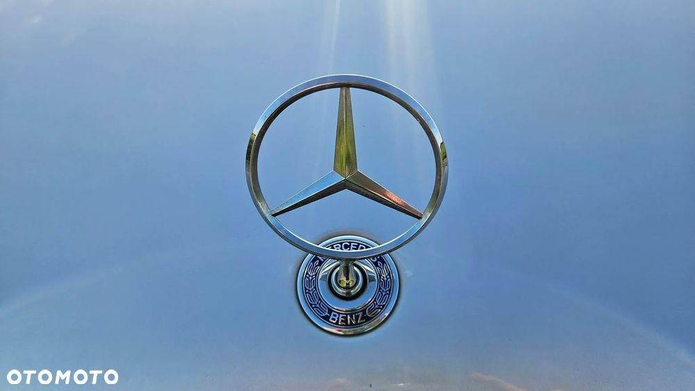 Mercedes-Benz Klasa E 320 Elegance - 13