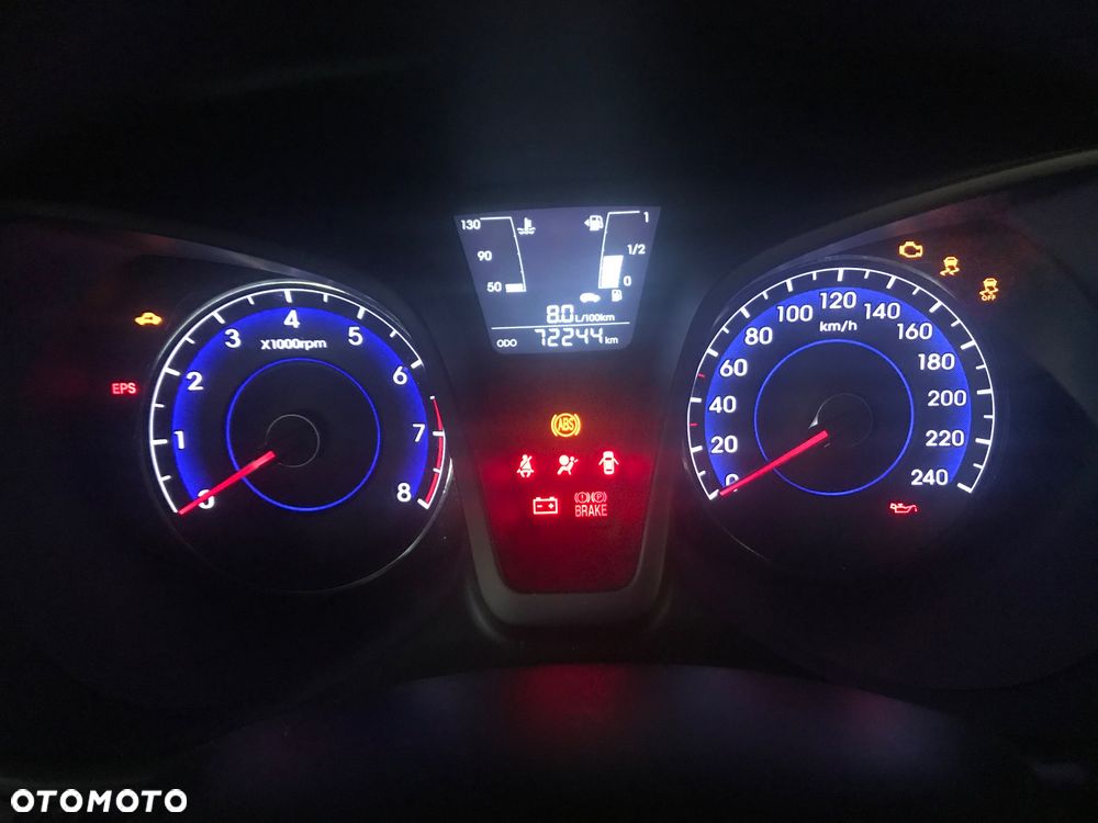 Hyundai ix20 1.4 Premium - 14