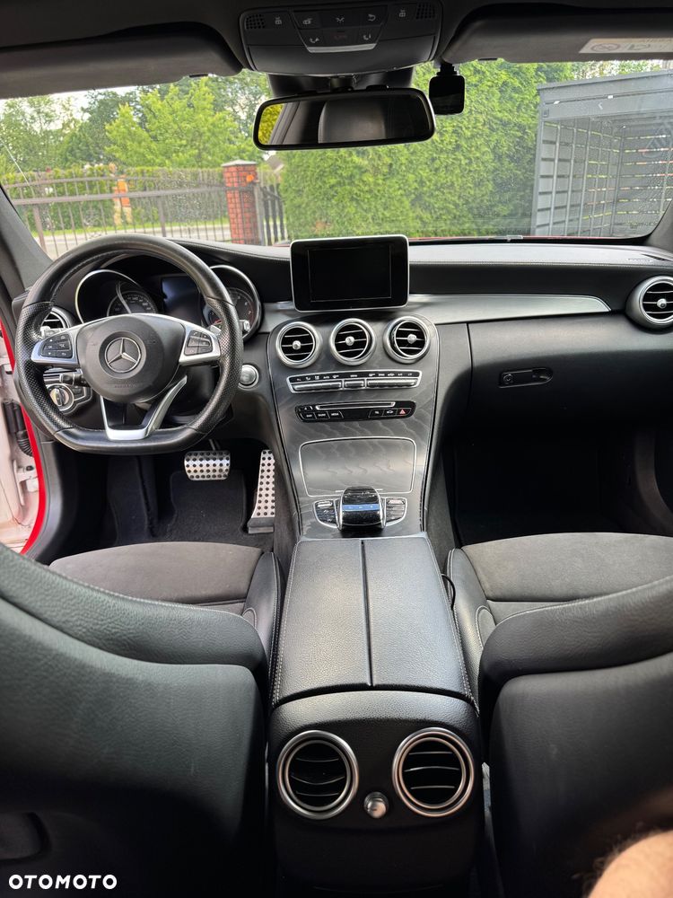 Mercedes-Benz Klasa C 200 4-Matic 9G-Tronic - 8