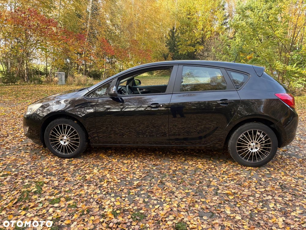 Opel Astra 1.6 Active - 28