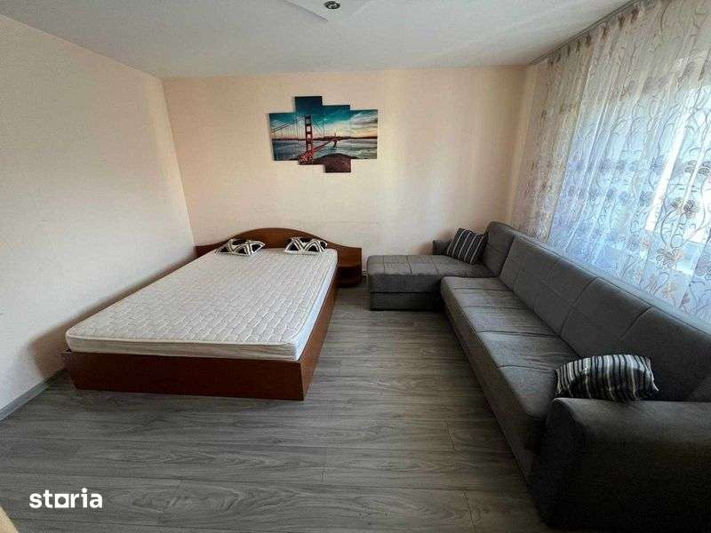Inchiriez garsoniera confort sporit cartier Zamca — fotografia 1
