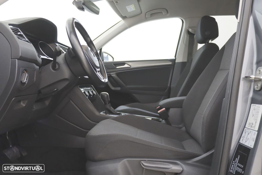 VW Tiguan Allspace 2.0 TDI Confortline DSG - 4