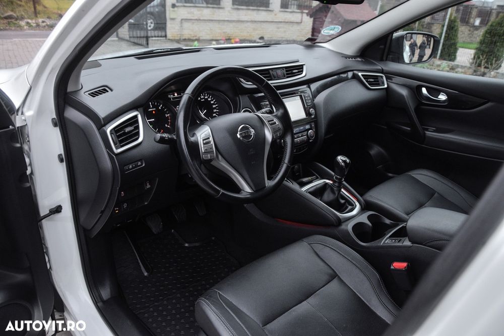 Nissan Qashqai 1.6 DCI ALL-MODE 4x4i TEKNA+ - 7