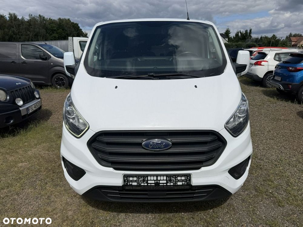 Ford Transit Custom - 8
