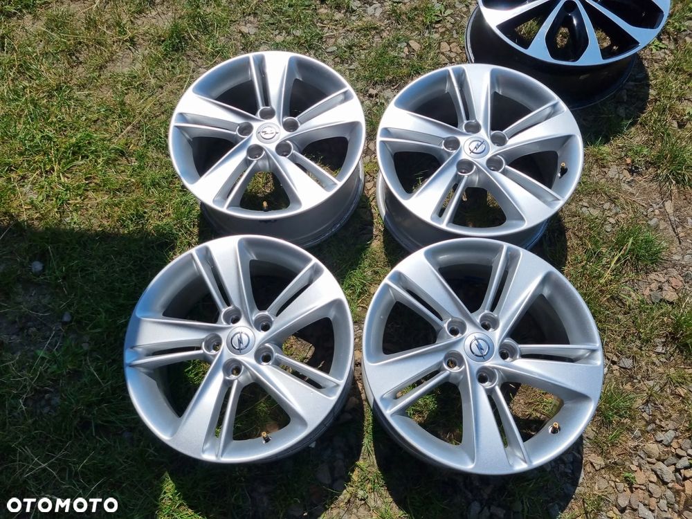 OPEL INSIGNIA B,ZAFIRA C,ASTRA J alu 7,5X17 ET45 5x115,czujniki super stan - 1