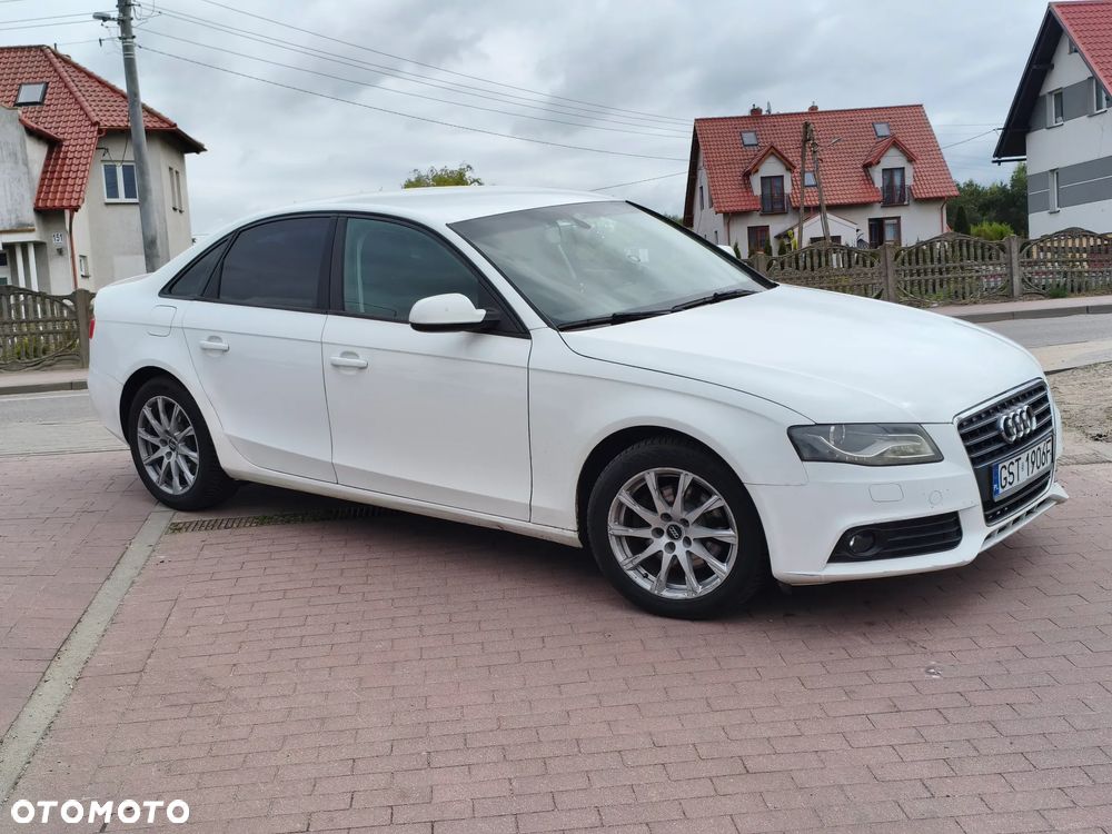 Audi A4 Avant 2.0 TDI - 4