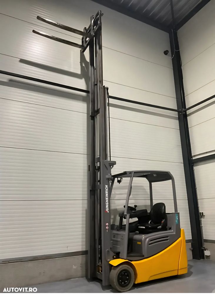 Jungheinrich 216 K - 11