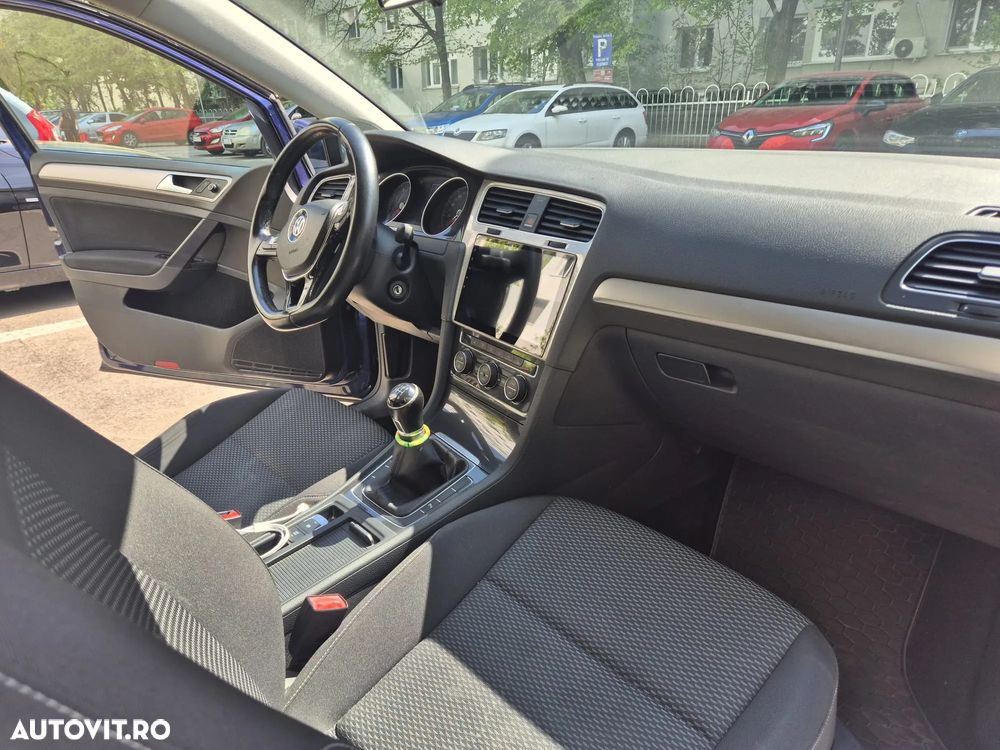 Volkswagen Golf 1.0 TSI Trendline - 3