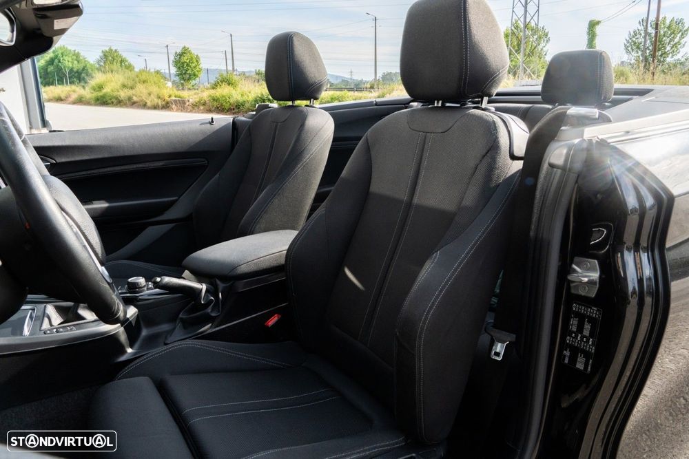 BMW 218 d Cabrio Line Sport - 37