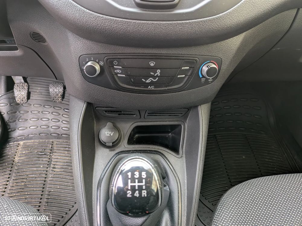 Ford Transit courier - 9