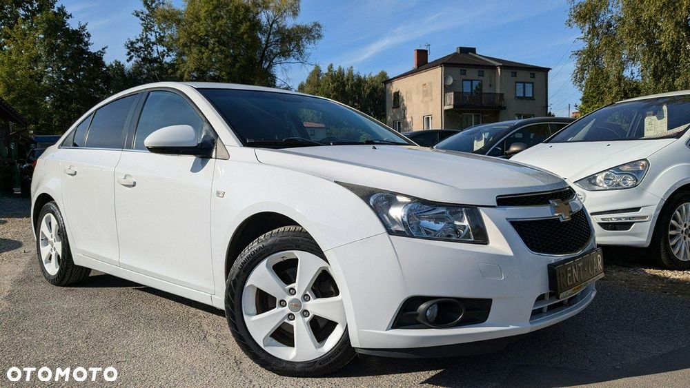 Chevrolet Cruze - 10