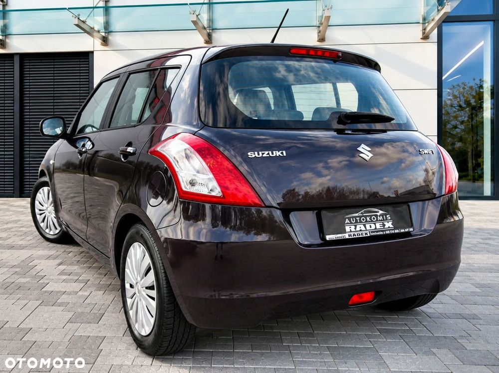 Suzuki Swift - 31