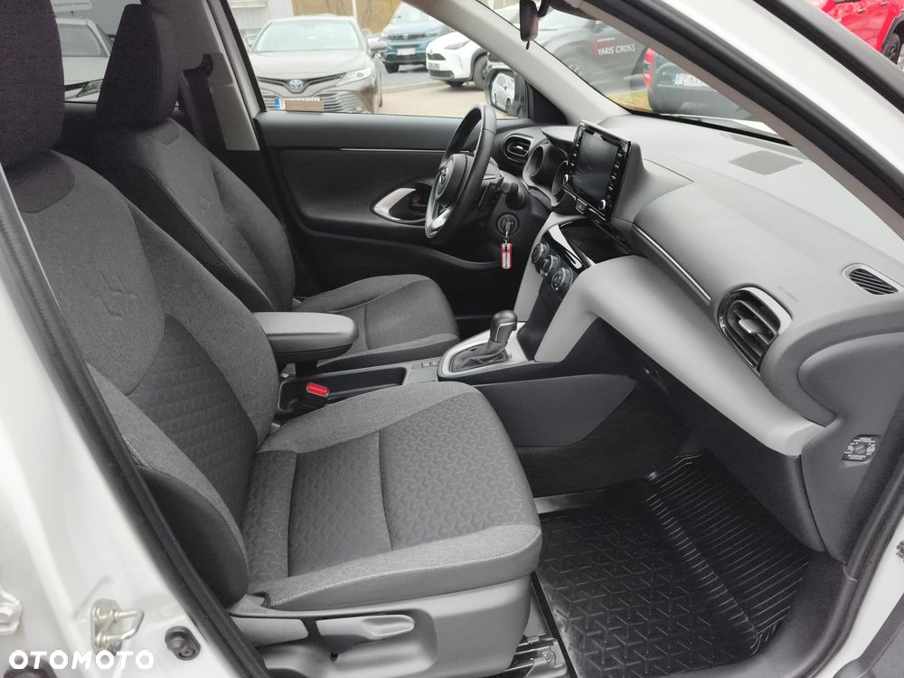 Toyota Yaris Cross 1.5 Comfort CVT - 9