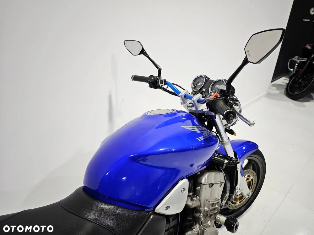 Honda Hornet - 12